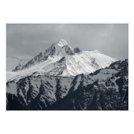 Plakat Śnieżne pasmo górskie w Indiach