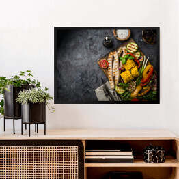 Obraz w ramie Grillowane kiełbaski z warzywami