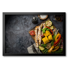 Obraz w ramie Grillowane kiełbaski z warzywami
