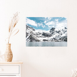 Plakat Jezioro Joffre, Pemberton z ośnieżonymi górami w tle