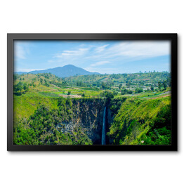Obraz w ramie Jeden z najwyższych wodospadów w Indonezji, wioska Tonggiang