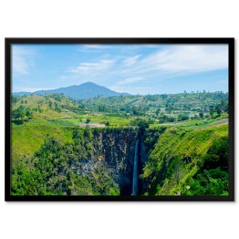 Plakat w ramie Jeden z najwyższych wodospadów w Indonezji, wioska Tonggiang