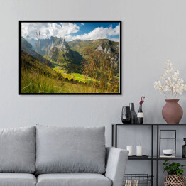 Plakat w ramie Widok na góry z roślinnością na pierwszym planie, Alpy, Szwajcaria