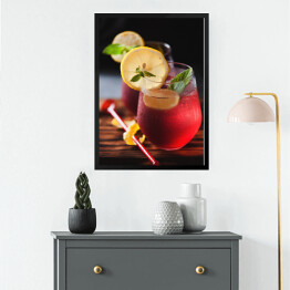 Obraz w ramie Zimne drinki z cytryną przy krawędzi szklanki