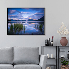 Plakat w ramie Krajobraz Banff, Kanada - jezioro o świcie