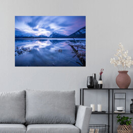 Plakat samoprzylepny Jezioro Banff zimą