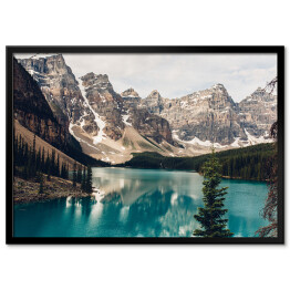Plakat w ramie Jezioro Moraine, Park Narodowy Banff w Albercie w Kanadzie