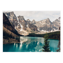 Plakat samoprzylepny Jezioro Moraine, Park Narodowy Banff w Albercie w Kanadzie