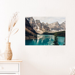 Plakat samoprzylepny Jezioro Moraine, Park Narodowy Banff w Albercie w Kanadzie