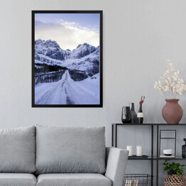 Obraz w ramie Lofoty, ośnieżona droga, Norwegia