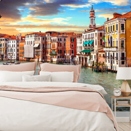 Fototapeta Romantyczna podróż w Wenecji o zachodzie słońca, Wielki Kanał, Włochy