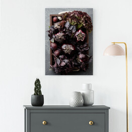Obraz na płótnie Drewniana taca z purpurowymi warzywami