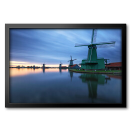 Obraz w ramie Holenderskie wiatraki nocą