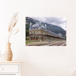 Plakat samoprzylepny Stacja kolejowa Canfranc, Huesca, Hiszpania