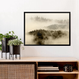 Obraz w ramie Mgła pokrywająca las na wzgórzach
