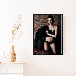 Obraz w ramie Seksowna dziewczyna w czerni