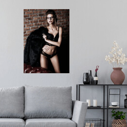 Plakat samoprzylepny Seksowna dziewczyna w czerni