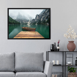 Obraz w ramie Jezioro w dolinie górskiej we Włoszech