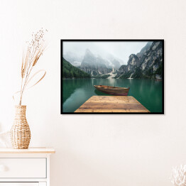 Plakat w ramie Jezioro w dolinie górskiej we Włoszech
