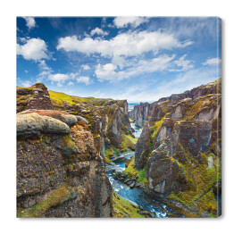 Obraz na płótnie Widok na Kanion Fjadrargljufur i rzekę, Islandia