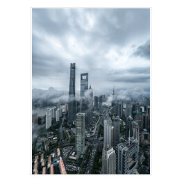 Plakat samoprzylepny Mgła otaczająca nowoczesne miasto