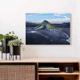 Obraz na płótnie Wulkan na Islandii na tle śniegu