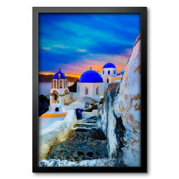 Obraz w ramie Kościół i biało niebieskie domy na wyspie Santorini, Grecja