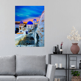 Plakat samoprzylepny Kościół i biało niebieskie domy na wyspie Santorini, Grecja