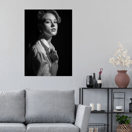 Plakat samoprzylepny Kobieta retro fotografia czarno biała 