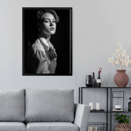 Obraz w ramie Kobieta retro fotografia czarno biała 
