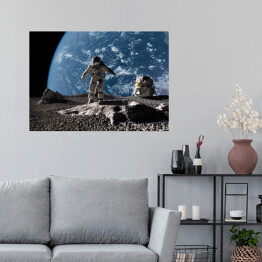 Plakat samoprzylepny Astronauta przy kraterze