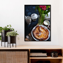 Plakat w ramie Romantyczna kobieca kompozycja z kwiatami, kawą i ciastkiem