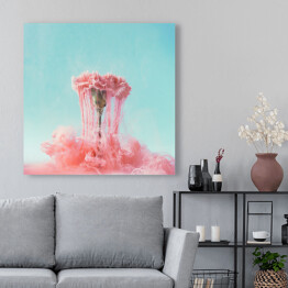 Obraz na płótnie Różowy kwiat na tle pastelowych kolorów