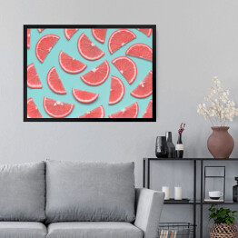 Obraz w ramie Plastry różowych pokrojonych owoców tropikalnych - kompozycja otwarta