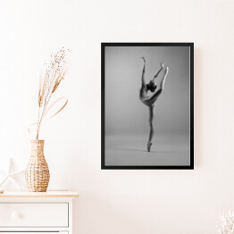 Obraz w ramie Ballerina w butach pointe taniec w studio