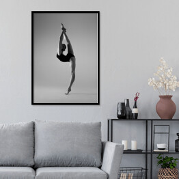 Plakat w ramie Beautifull elastyczne blondynka dziewczyna pozowanie. Gimnastyka. 