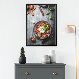 Obraz w ramie Przystawki z pomidorami, bazylią i mozzarellą