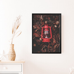 Obraz w ramie Czerwona latarenka na jesiennych liściach