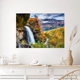Plakat samoprzylepny Jesienny krajobraz z wodospadem