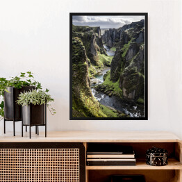 Obraz w ramie Górski wąwóz z rzeką, Islandia