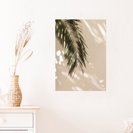 Plakat Liść palmowy piękne cienie na ścianie. Kreatywny, minimalny, stylizowany koncept dla blogerów.
