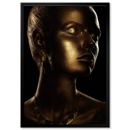 Plakat w ramie Portret kobiety - złoty makijaż glamour