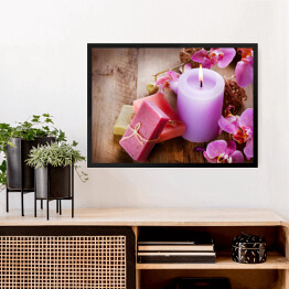 Obraz w ramie Ręcznie wykonane mydła i różowe orchidee