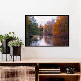 Plakat w ramie Bajkowy jesienny las nad rzeką