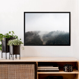 Obraz w ramie Mroczna mgła nad lasem w Decollatura