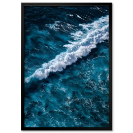 Plakat w ramie Aerial view to seething waves with foam. Fale morskie spotykają się podczas przypływu i odpływu