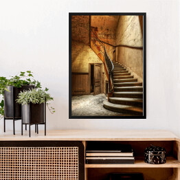 Obraz w ramie Gnijące schody w opuszczonym biurze