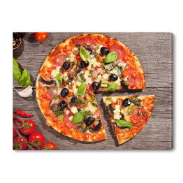 Obraz na płótnie Świeża włoska pizza, widok z góry