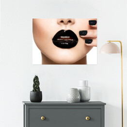 Plakat Czarny manicure i czarne usta
