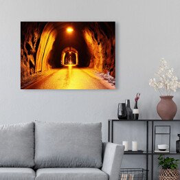 Obraz na płótnie Stara droga w tunelu